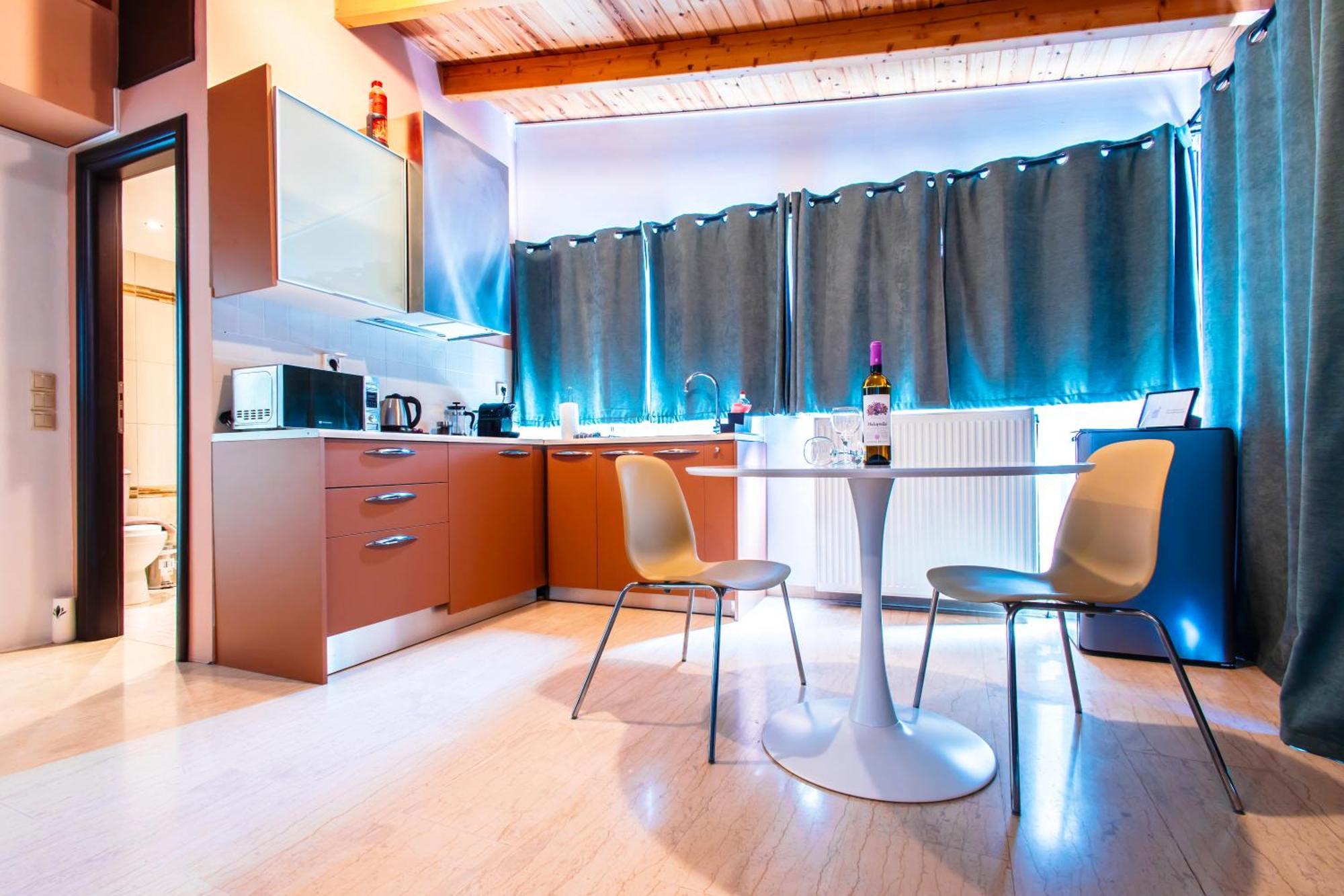 Lis153 By Smart Cozy Suites - Top Floors With Amazing City View - Available 24Hr Athens Luaran gambar