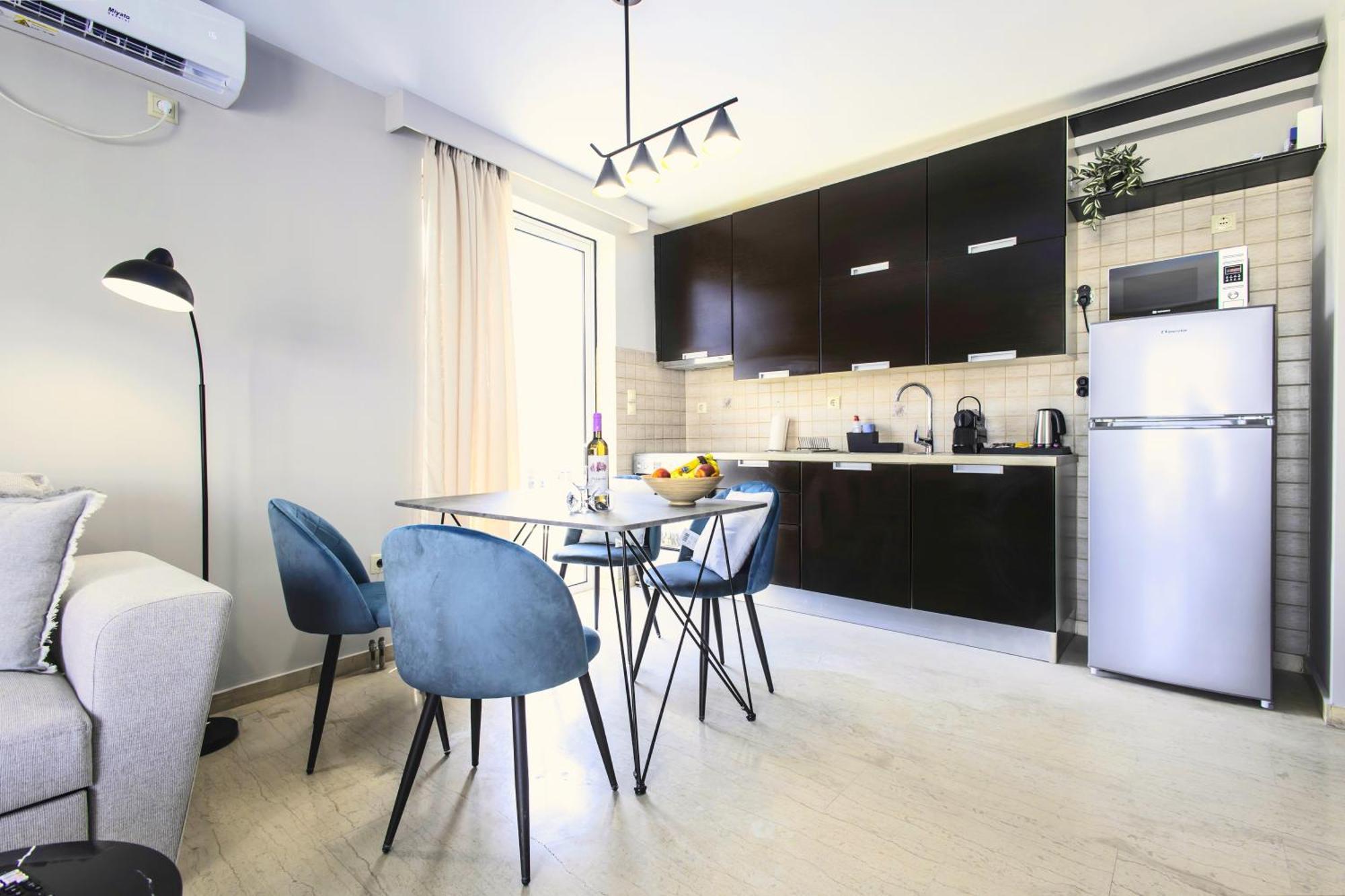 Lis153 By Smart Cozy Suites - Top Floors With Amazing City View - Available 24Hr Athens Luaran gambar